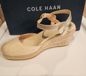 Cole Haan Linen Gold Espadrille Wedges Size 10 NIB